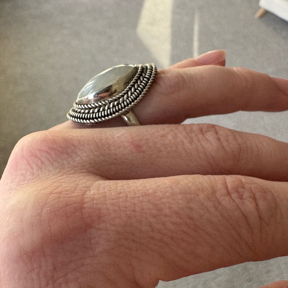 Large Moonstone Shield Ring - Picture 13 of 13